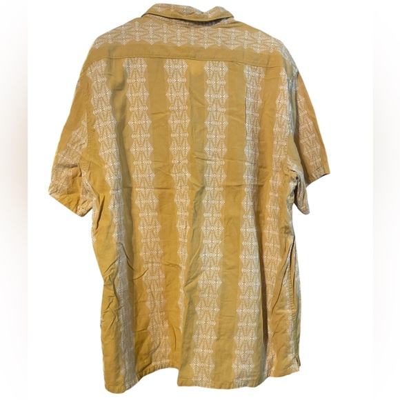Billabong Mustard & Cream Short-Sleeve Button-Up 100% Cotton Shirt - Picture 3 of 11
